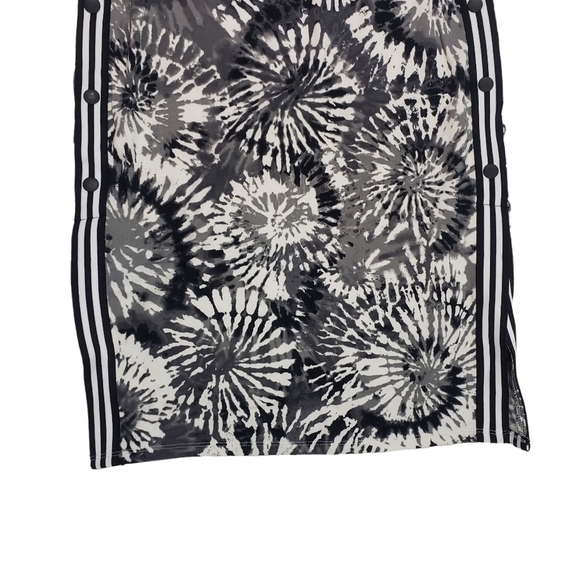 Gray White Tie Dye Bodycon T-Shirt Dress Juniors Sz Med 7-9 Crewneck Stretchy - Picture 7 of 16